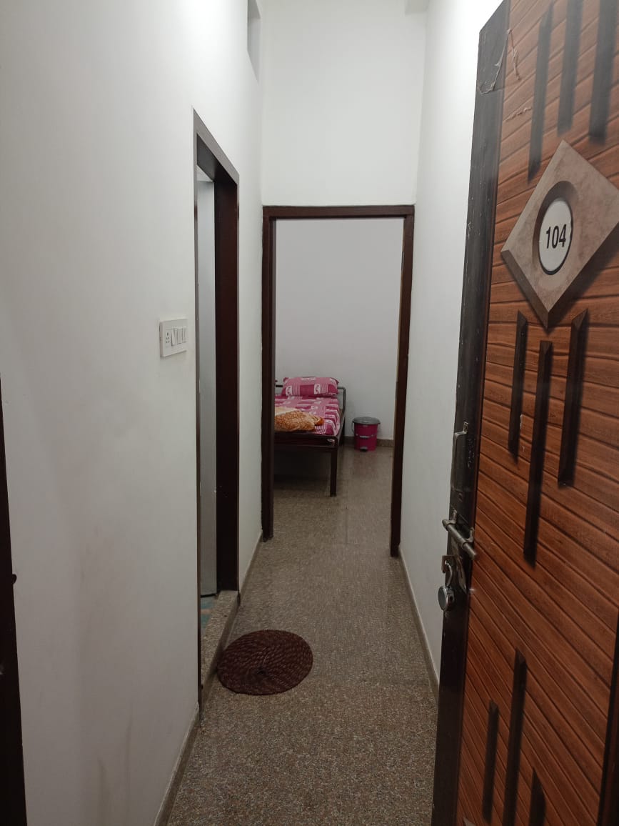 Hotel Bhomia Palace & Barsana Guest House Gallery